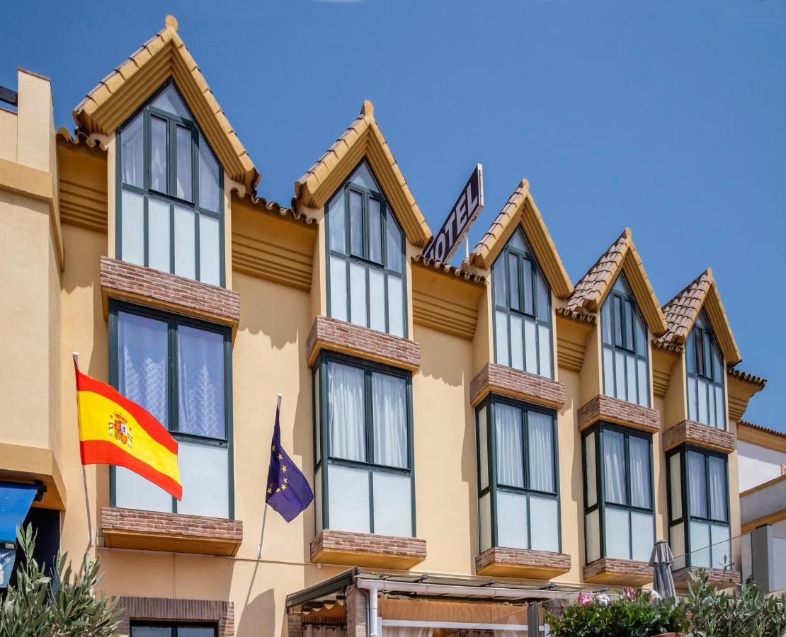Hotel Dona Matilde Estepona Dış mekan fotoğraf