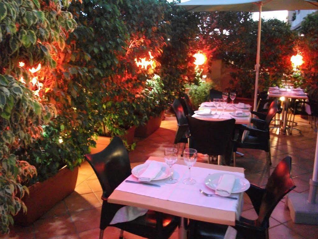 Hotel Dona Matilde Estepona Dış mekan fotoğraf